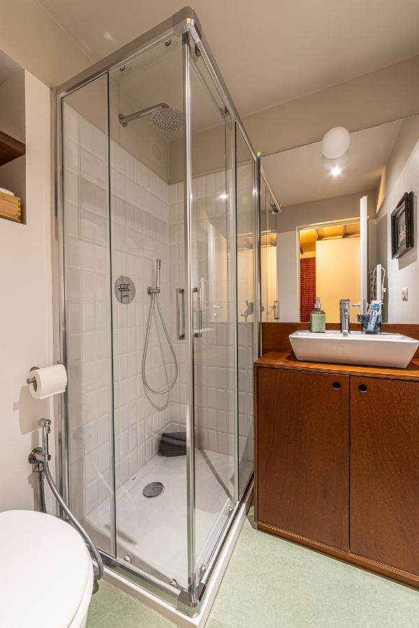 Xenia Apartments - Accogliente Pied-A-Terre Sui Navigli Milano Dış mekan fotoğraf